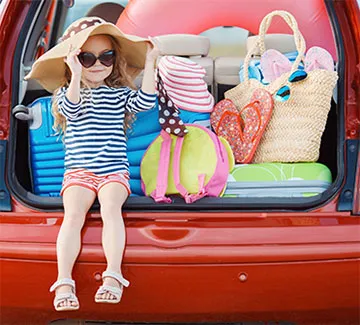 Podróże małe i duże  – jak podróżować z dzieckiem